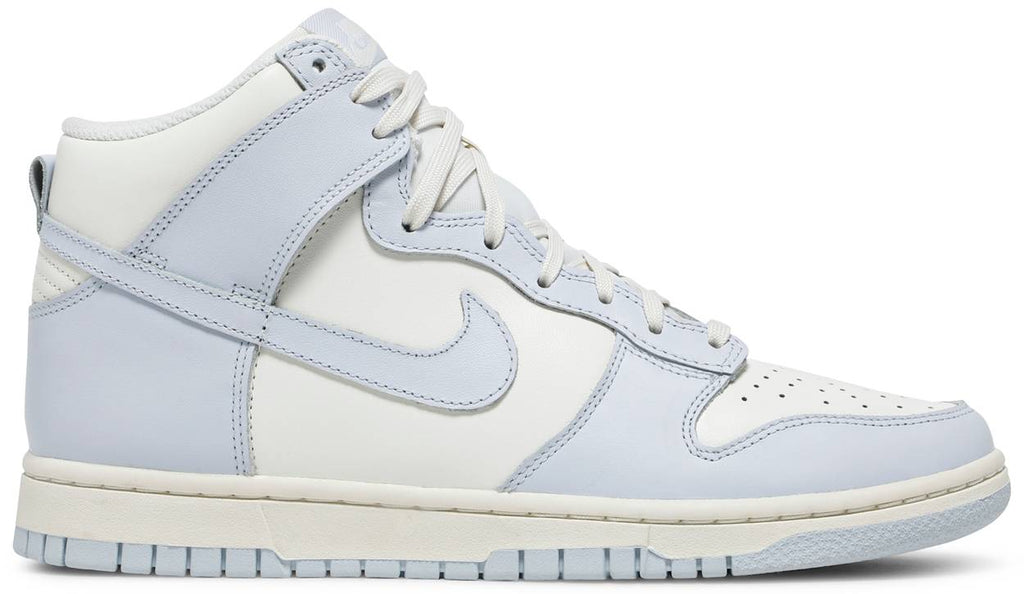 Nike Wmns Dunk High 'Football Grey'