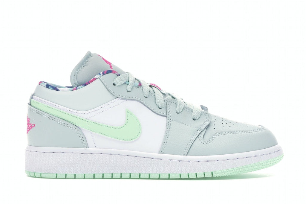 Air Jordan 1 Low Barely Grey Frosted Spruce (GS)