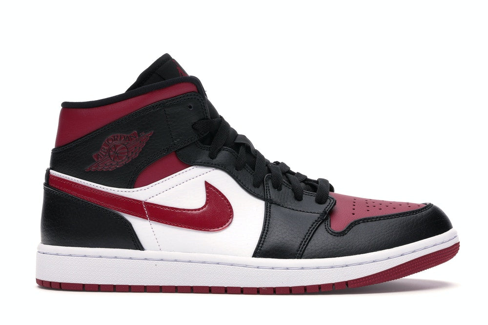 Air Jordan 1 Mid “Bred Toe”
